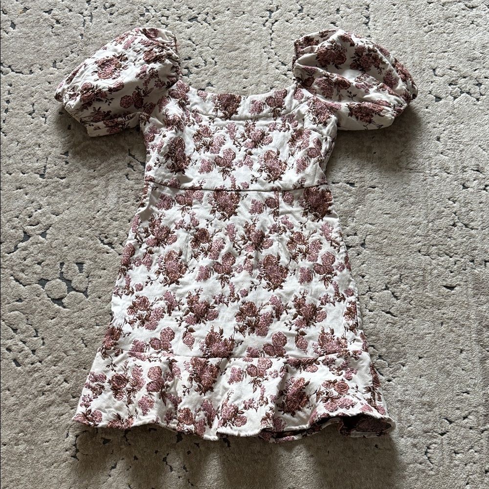 Bloomingdales Holiday Dress- Floral Pattern